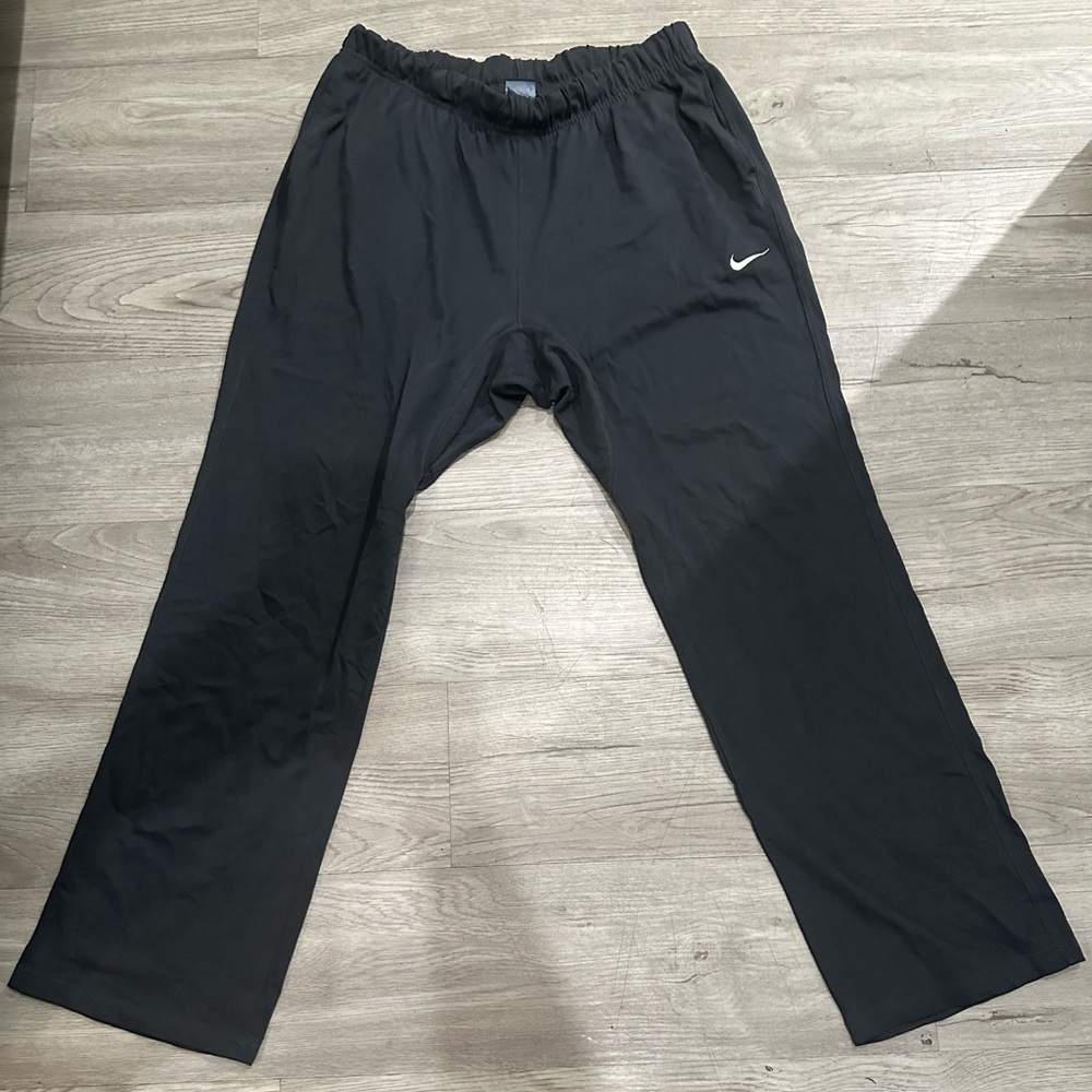 Nike Black Men's Training Sweatpants with White Swoosh